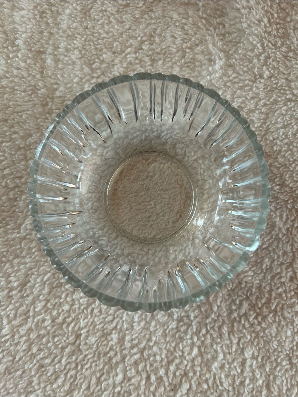 💰3 for $20 - Clear Ribbed Glass Bowl